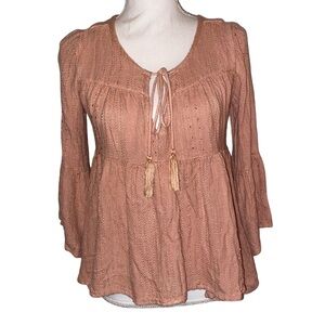 En Creme Knit Boho Peasant Style Blouse with Keyhole Neckline in Blush PNK SZ M